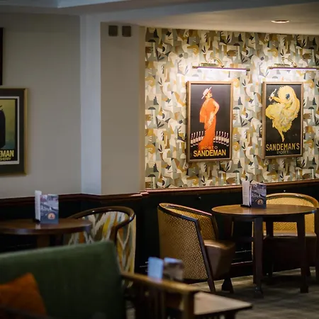 Lancaster House Hotel-3