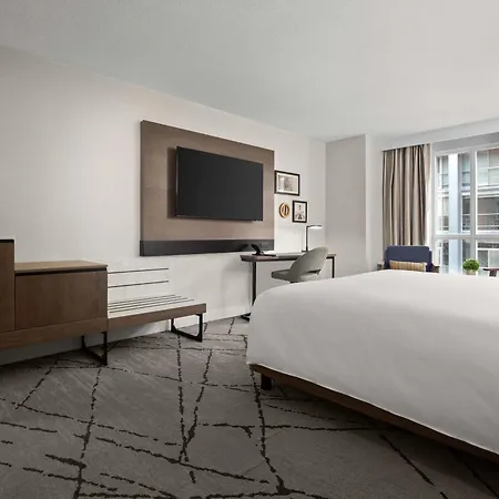 The Novotel Toronto Centre-3
