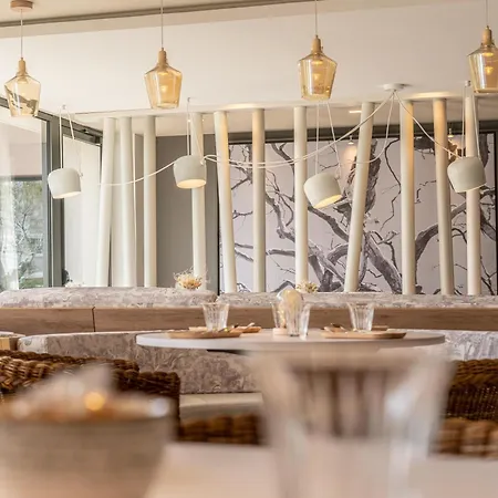 Mercure Valence-2