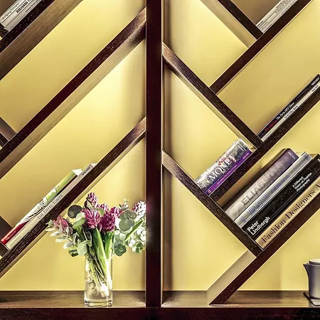 Mercure Paris Arc de Triomphe Etoile-2