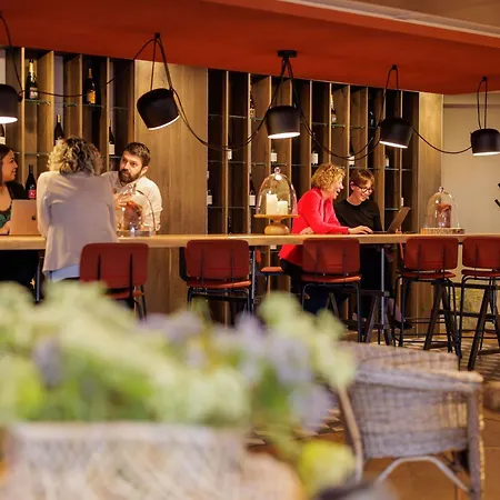 Mercure Valence-3