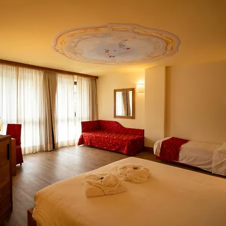 Hotel Cristallo-3