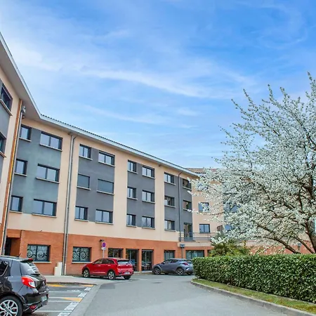 Clarion Aparthotel Toulouse Blagnac Airport-2
