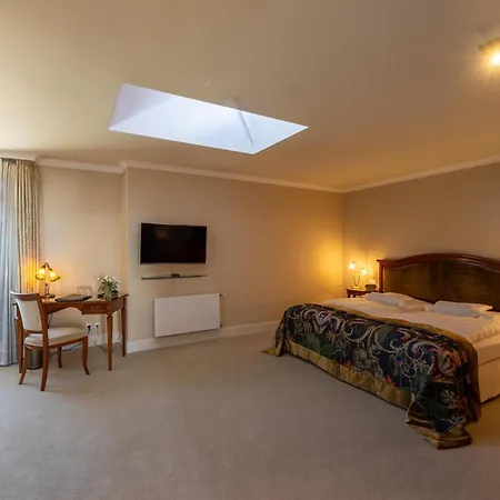 Hotel Miramar-3