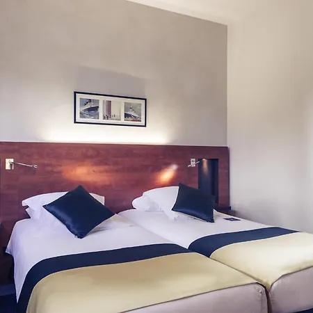 Mercure Maurepas Saint Quentin-3