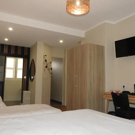 LOGIS -Hotel&Restaurant de la Place-3
