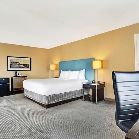 Heldrich Hotel And Conference Center-2