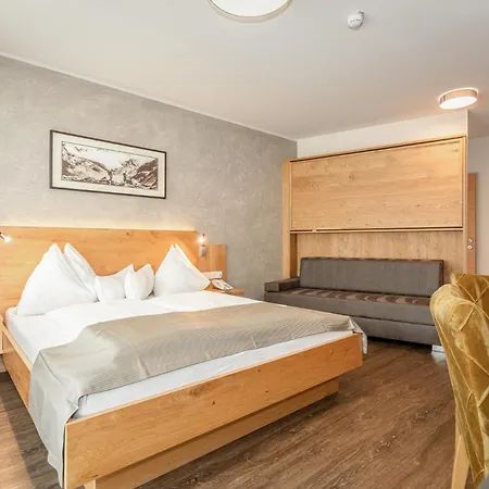Hotel Almrausch-3