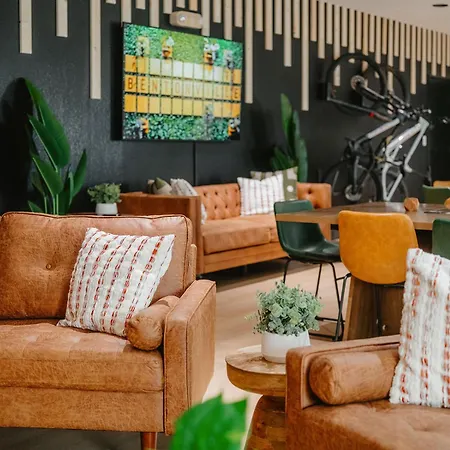The Block Hotel Bentonville-3