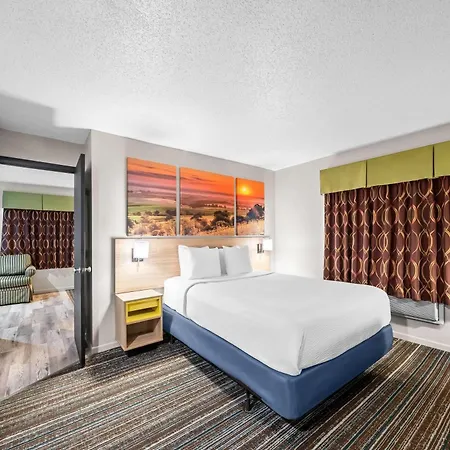 Days Inn By Wyndham York-3