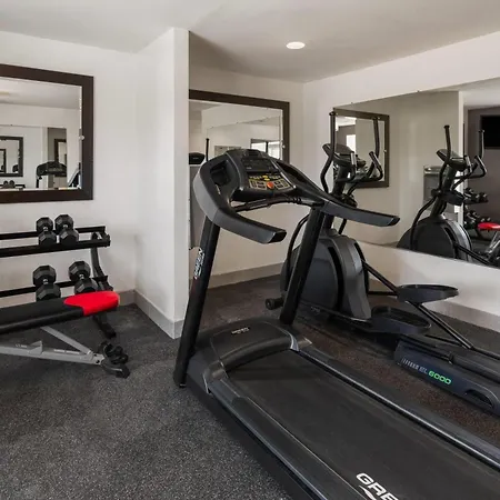 Microtel Inn & Suites By Wyndham Denver Airport-3