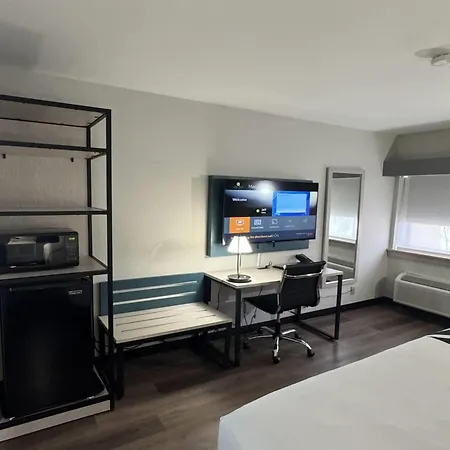 La Quinta Inn By Wyndham Auburn Worcester-3