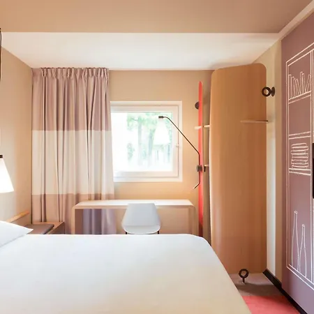 ibis Bordeaux Centre Bastide-2