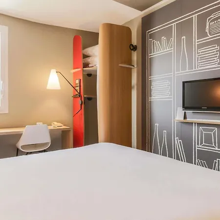 ibis Bordeaux Centre Bastide-3