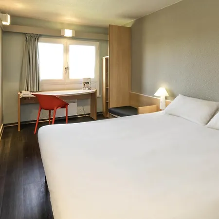 Ibis Saint Dizier-2