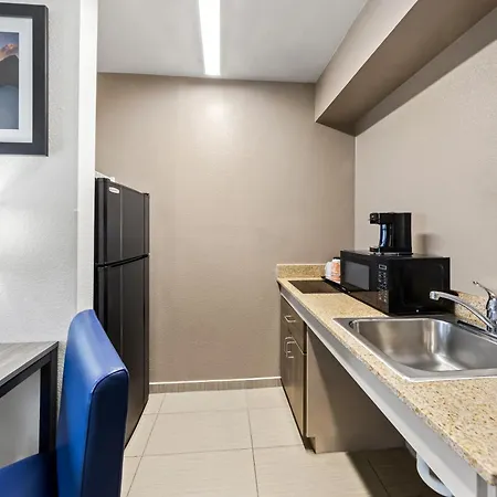 Quality Inn Fishers - Indianapolis-2