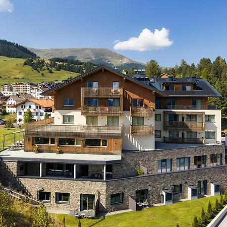 Hotel Garni Alpenjuwel Residenz-2