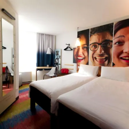 Ibis Koeln Centrum-2