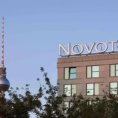 Novotel Berlin Mitte-3