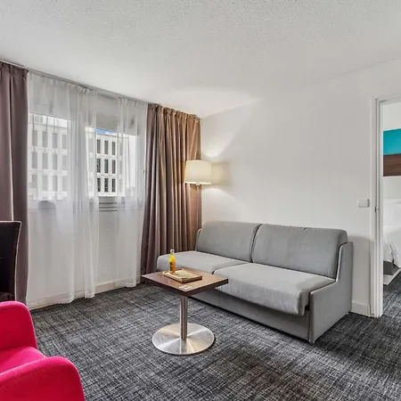 Mercure Paris Porte d'Orleans-2