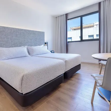 Innside By Melia Valencia Oceanic-3