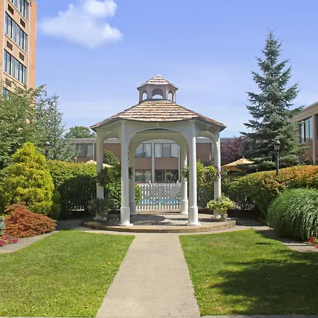 Ethan Allen Hotel-2