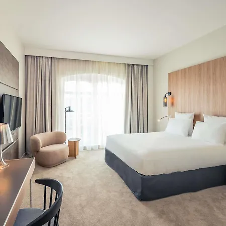 Mercure Troyes Centre-2