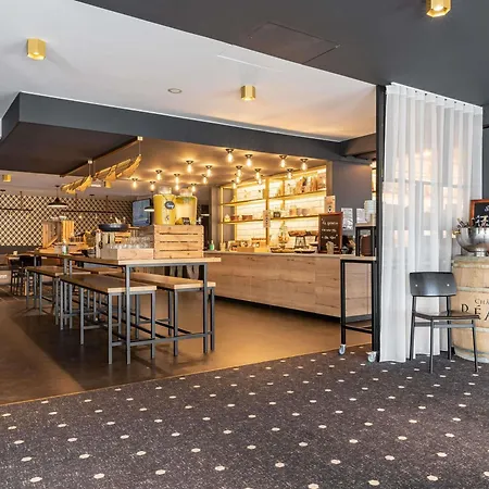 Mercure Bordeaux Centre Ville-2