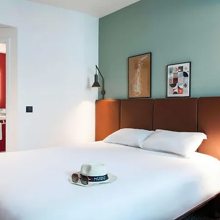 Ibis Lausanne Centre-2