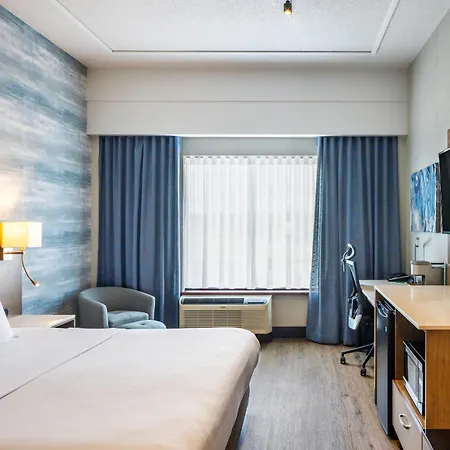 Quality Inn & Suites-2