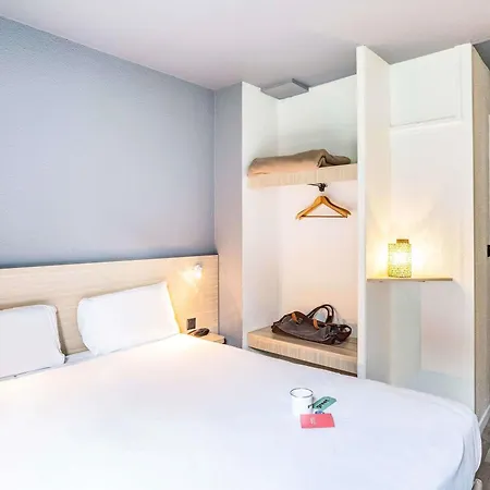 greet Hotel Bordeaux Aeroport-2