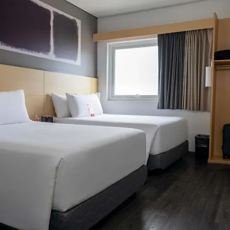 Ibis Chihuahua-3