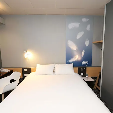 Ibis Egletons-2