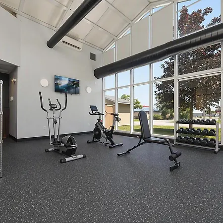 Quality Inn And Conference Centre Pembroke-3