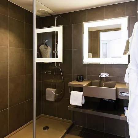 Novotel Basel City-2