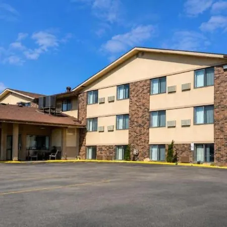 Fairbridge Inn And Suites-2