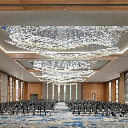 Titanic Chaussee Berlin-3