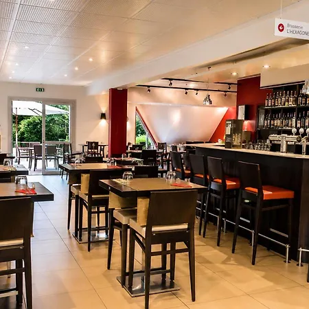 Mercure Hexagone Luxeuil-3