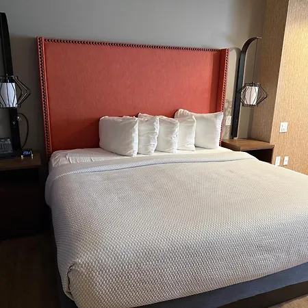 La Quinta By Wyndham Altoona Des Moines-3
