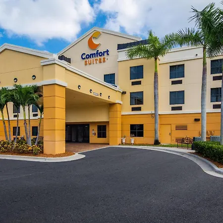 Comfort Suites Vero Beach I-95-3