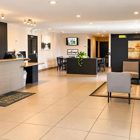 Quality Inn & Suites Near Downtown Bakersfield-2