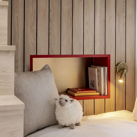 Virgin Hotels Edinburgh-2