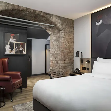 Radisson Red Hotel, Liverpool-3