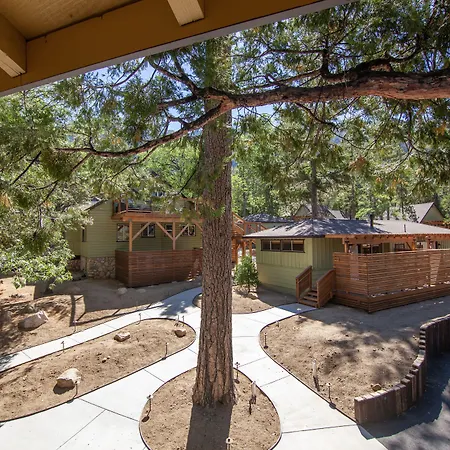 Tahquitz Pines Retreat-2