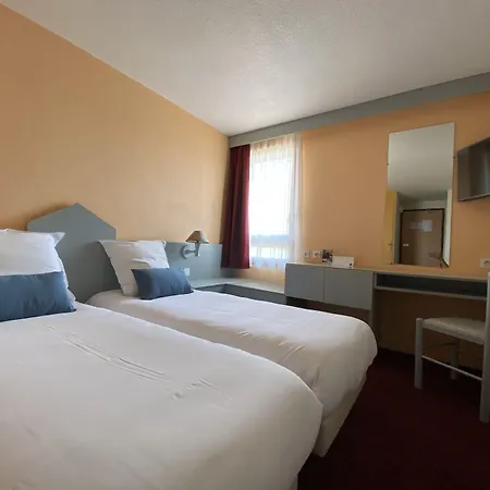Brit Hotel Essentiel Moulins Avermes-3