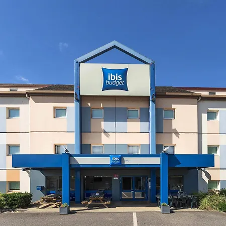 Hotel Ibis Budget Vichy-3