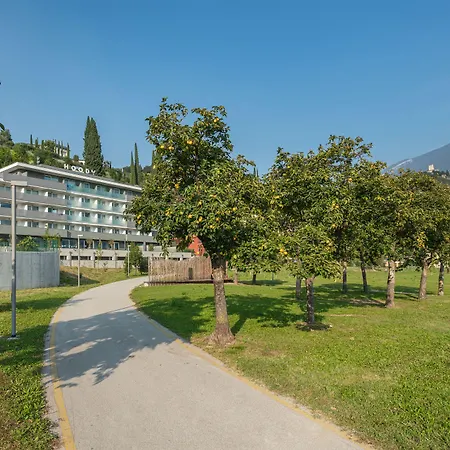 Hoody Active & Happiness Hotel-3