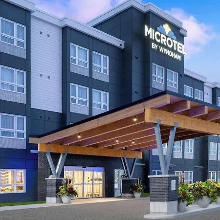Microtel Inn & Suites By Wyndham Kanata Ottawa West-2