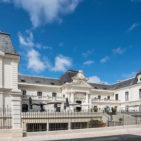 Best Western Premier Hotel de la Cite Royale-3