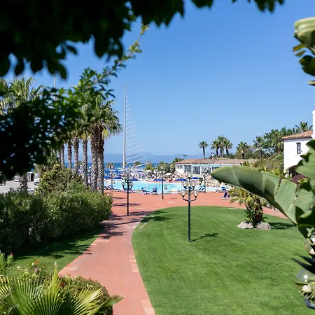 Phi Hotel Sighientu-3